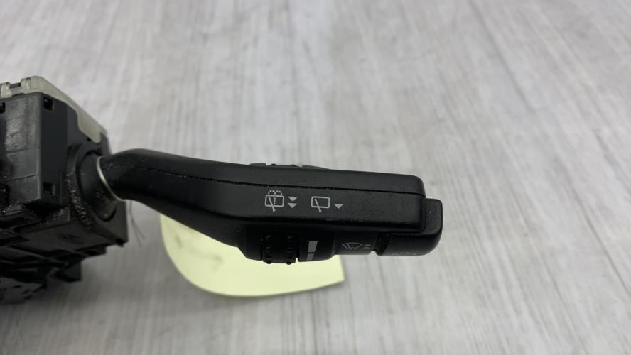 Com (Bloc Contacteur Tournant+Commodo Essuie Glace+Commodo Phare) FORD FOCUS 2 PHASE 1 Diesel