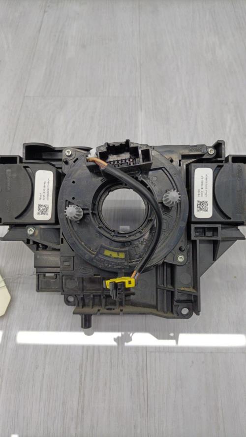 Com (Bloc Contacteur Tournant+Commodo Essuie Glace+Commodo Phare) FORD FOCUS 3 PHASE 1 Diesel