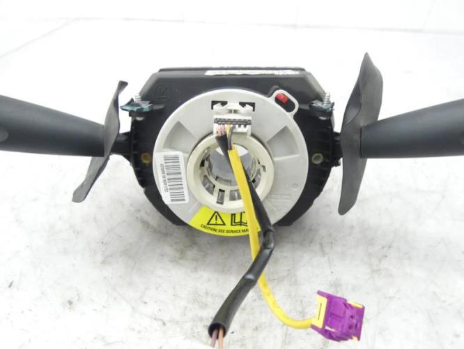 Com (Bloc Contacteur Tournant+Commodo Essuie Glace+Commodo Phare) FORD KA 2 PHASE 2 Essence