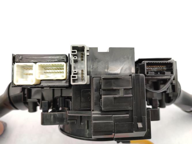 Com (Bloc Contacteur Tournant+Commodo Essuie Glace+Commodo Phare) LEXUS IS 2 PHASE 1 Diesel