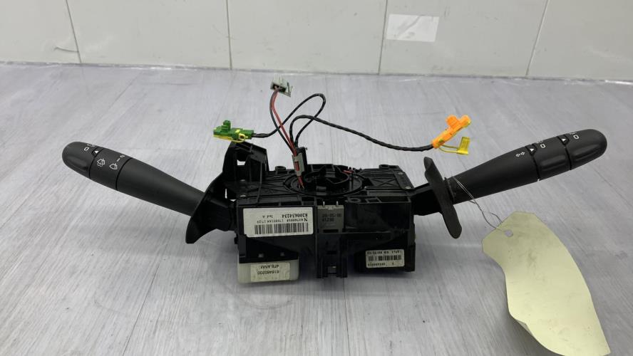 Com (Bloc Contacteur Tournant+Commodo Essuie Glace+Commodo Phare) RENAULT CLIO 2 CAMPUS PHASE 2 Diesel