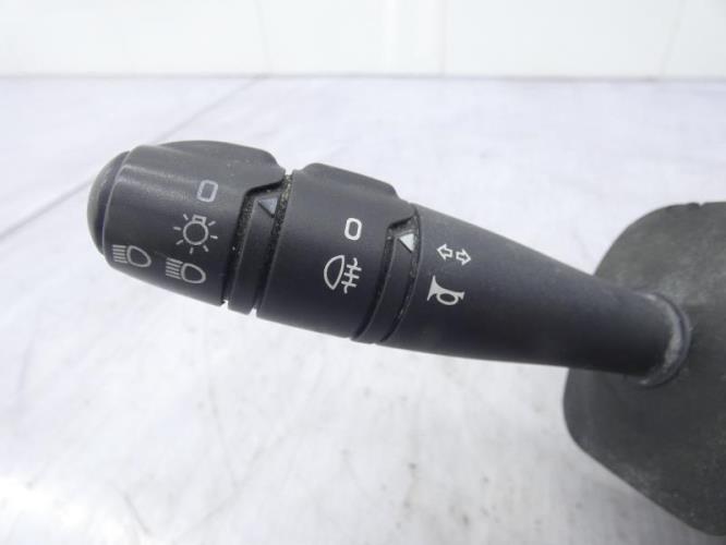 Com (Bloc Contacteur Tournant+Commodo Essuie Glace+Commodo Phare) RENAULT CLIO 2 PHASE 1 Essence