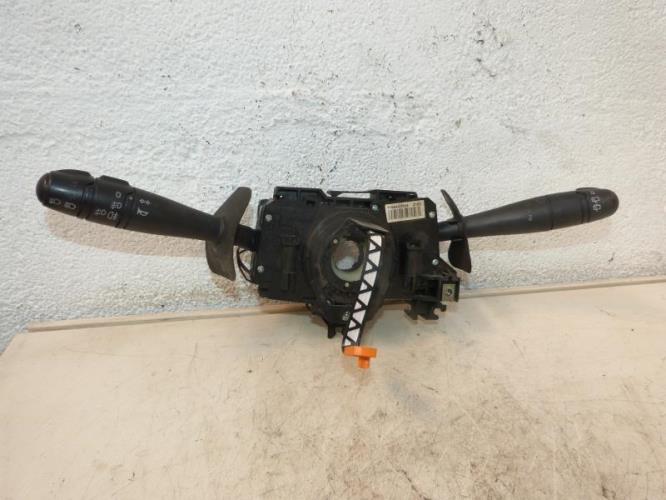 Com (Bloc Contacteur Tournant+Commodo Essuie Glace+Commodo Phare) RENAULT CLIO 2 PHASE 1 Essence