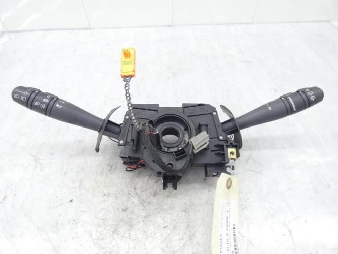 Com (Bloc Contacteur Tournant+Commodo Essuie Glace+Commodo Phare) RENAULT CLIO 2 PHASE 1 Essence