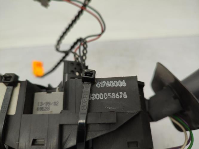 Com (Bloc Contacteur Tournant+Commodo Essuie Glace+Commodo Phare) RENAULT CLIO 2 PHASE 2 Diesel