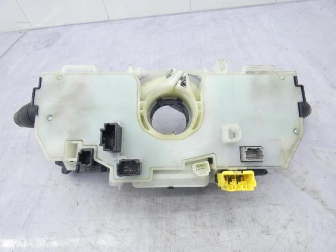 Com (Bloc Contacteur Tournant+Commodo Essuie Glace+Commodo Phare) RENAULT LAGUNA 3 PHASE 2 BREAK Diesel