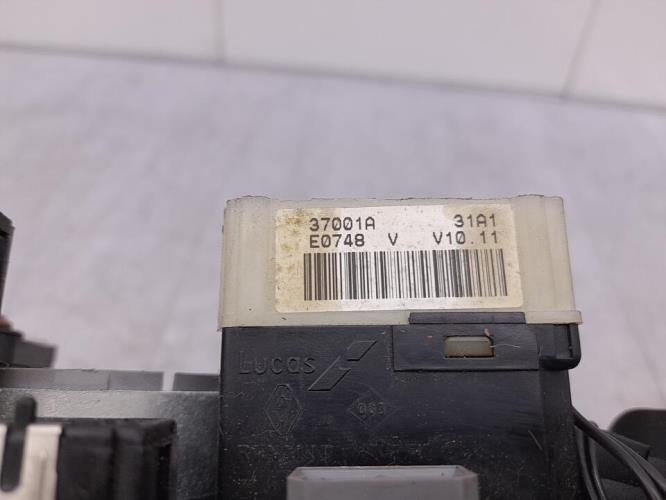 Com (Bloc Contacteur Tournant+Commodo Essuie Glace+Commodo Phare) RENAULT SCENIC 1 PHASE 2 Essence