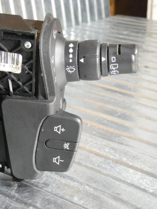 Com (Bloc Contacteur Tournant+Commodo Essuie Glace+Commodo Phare) RENAULT SCENIC 2 PHASE 1 Diesel