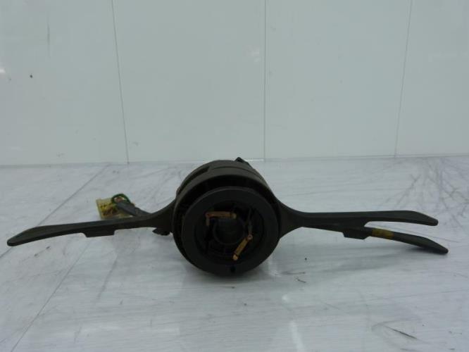 Com (Bloc Contacteur Tournant+Commodo Essuie Glace+Commodo Phare) zastava