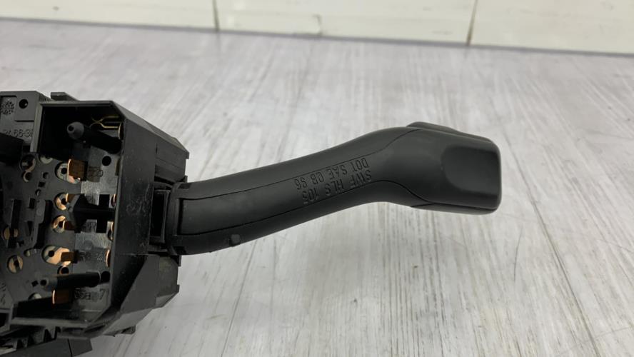 Com (Bloc Contacteur Tournant+Commodo Essuie Glace+Commodo Phare) SKODA OCTAVIA 1 PHASE 1 Diesel