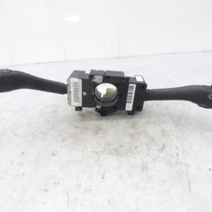 Com (Bloc Contacteur Tournant+Commodo Essuie Glace+Commodo Phare) VOLKSWAGEN GOLF 4 Essence
