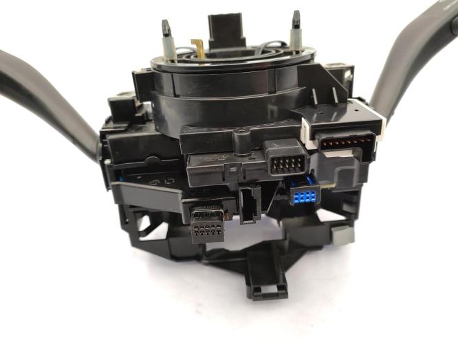 Com (Bloc Contacteur Tournant+Commodo Essuie Glace+Commodo Phare) VOLKSWAGEN GOLF 5 Diesel