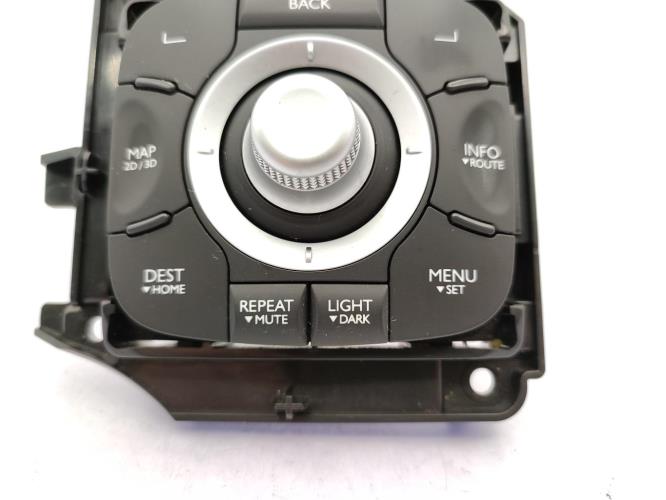 Commande GPS RENAULT MEGANE 3 PHASE 2 BREAK Diesel