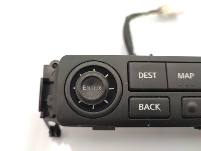 Commande GPS NISSAN MURANO 1 Essence