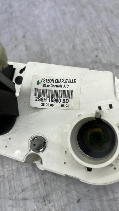 Commande chauffage FORD FIESTA 5 PHASE 1 Diesel