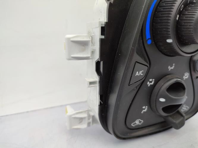Commande chauffage PEUGEOT 108 Essence