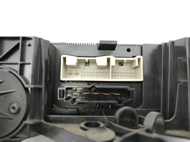 Commande chauffage VOLKSWAGEN GOLF 5 Diesel