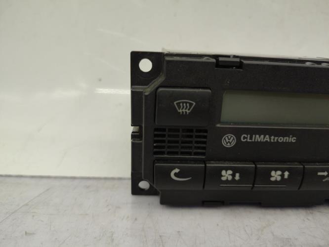 Commande chauffage VOLKSWAGEN GOLF 4 Essence