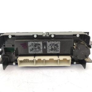 Commande chauffage VOLKSWAGEN GOLF 4 Essence