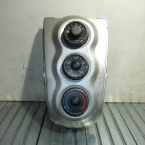 Commande chauffage TOYOTA YARIS 2 PHASE 1 Diesel