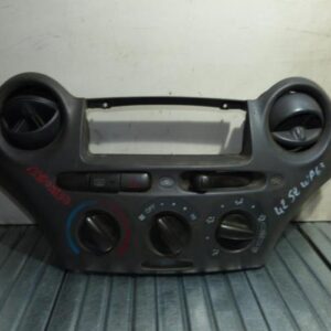 Commande chauffage TOYOTA YARIS 1 PHASE 1 Essence