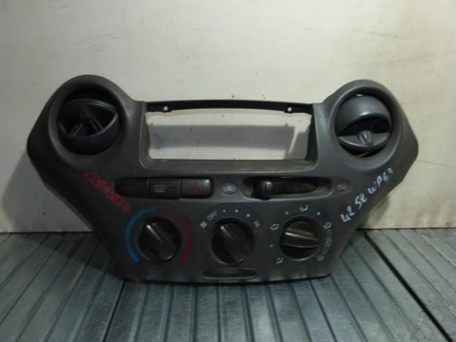 Commande chauffage TOYOTA YARIS 1 PHASE 1 Essence