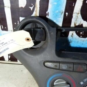 Commande chauffage TOYOTA YARIS 1 PHASE 1 Essence