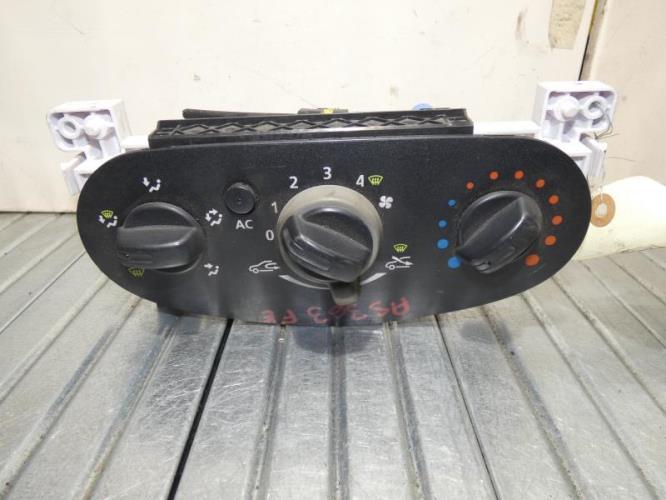 Commande chauffage DACIA LOGAN MCV 1 PHASE 1 BREAK Diesel