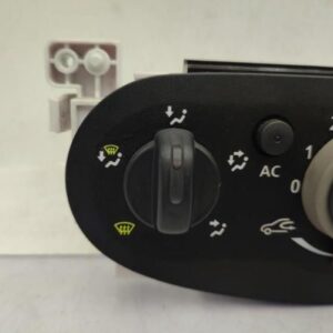 Commande chauffage DACIA SANDERO 1 Essence/GPL