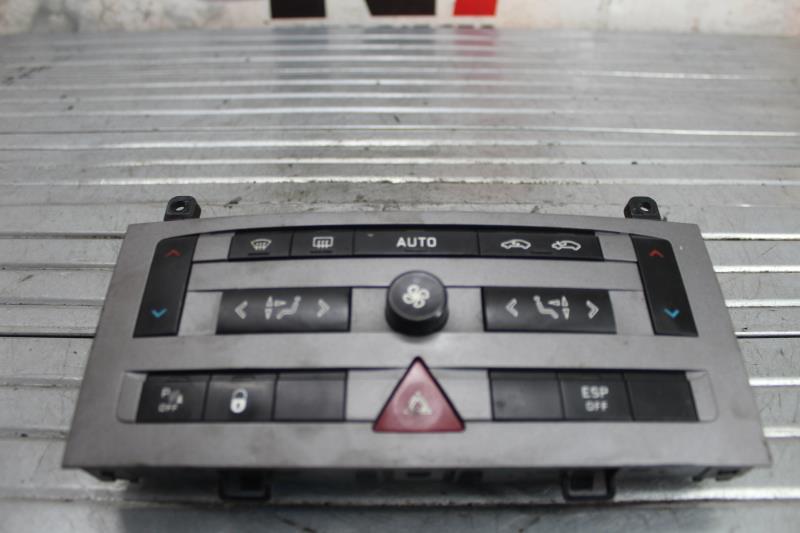 Commande chauffage PEUGEOT 407 PHASE 1 Diesel