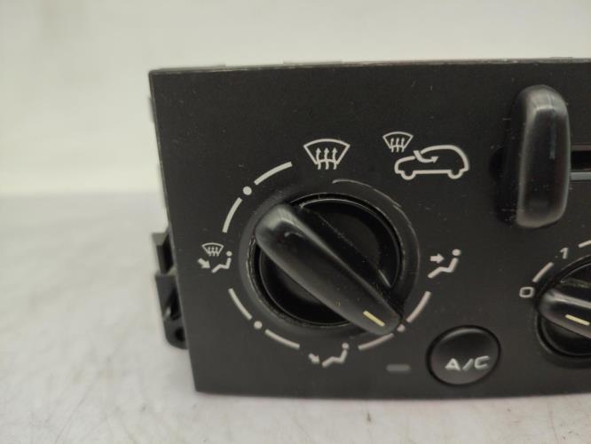 Commande chauffage PEUGEOT 207 PHASE 1 Essence