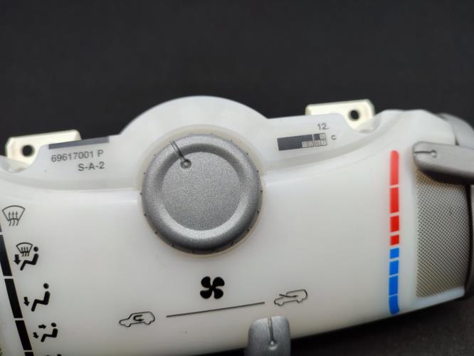 Commande chauffage PEUGEOT 107 PHASE 1 Diesel