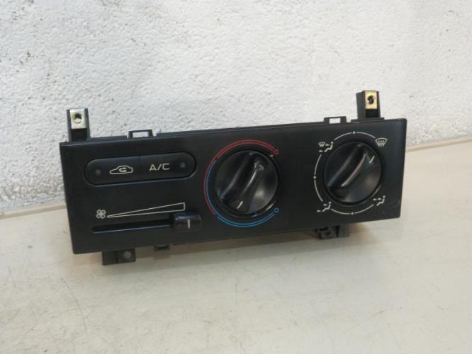 Commande chauffage PEUGEOT 406 PHASE 1 BREAK Diesel