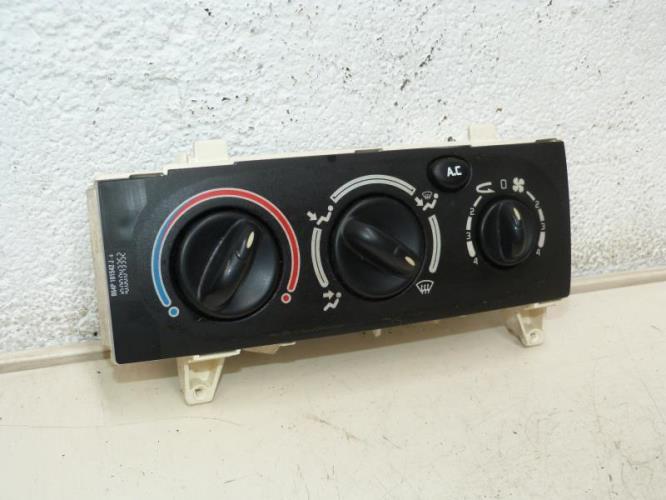 Commande chauffage RENAULT MEGANE 1 PHASE 2 BREAK Diesel