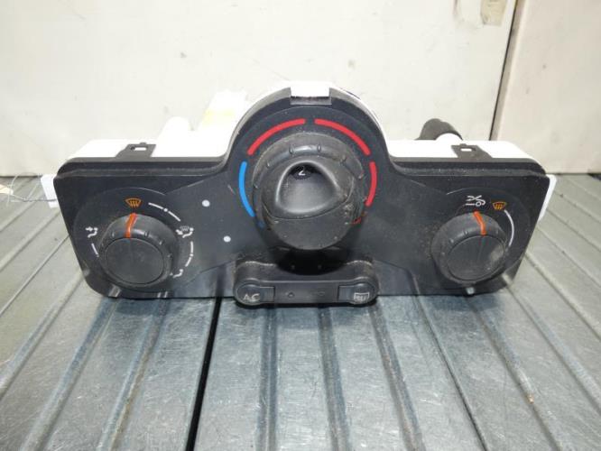 Commande chauffage RENAULT CLIO 3 PHASE 1 Diesel