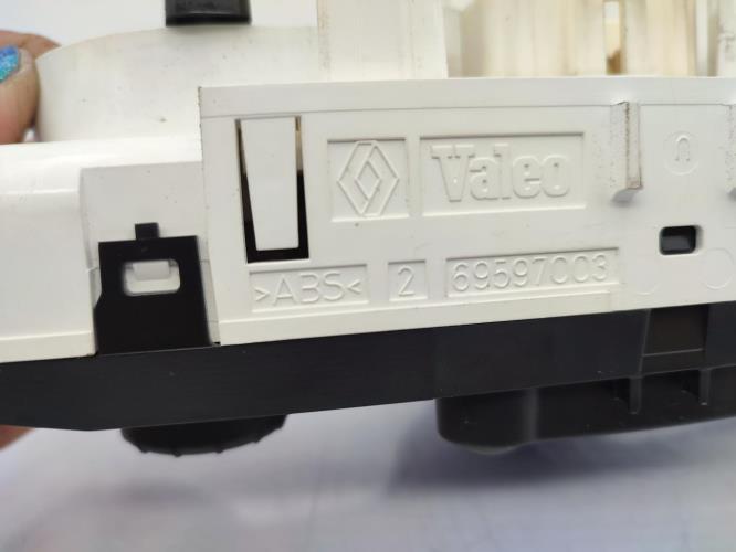 Commande chauffage RENAULT CLIO 3 PHASE 1 Diesel