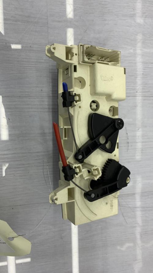 Commande chauffage RENAULT MEGANE 1 PHASE 1 Essence