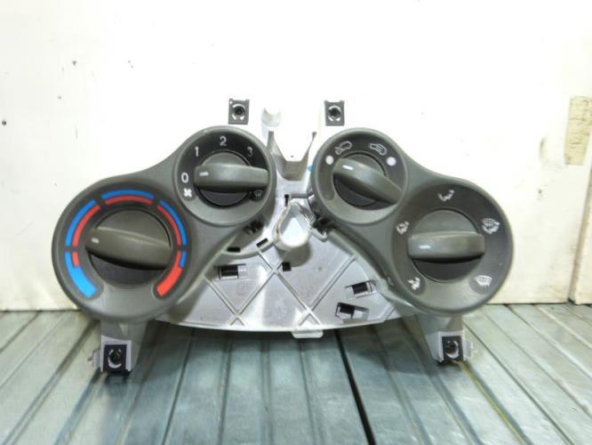 Commande chauffage FIAT PANDA 2 PHASE 1 Essence