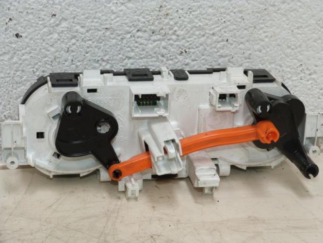 Commande chauffage PEUGEOT 208 1 PHASE 2 Diesel