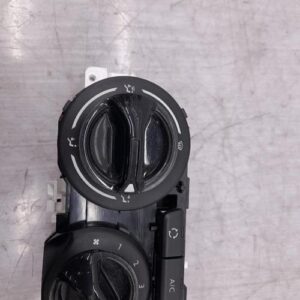 Commande chauffage PEUGEOT 208 1 PHASE 1 Diesel