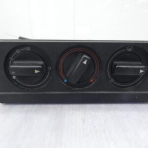 Commande chauffage AUDI 80 3 PHASE 1 Essence