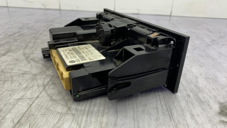 Commande chauffage AUDI A2 Essence