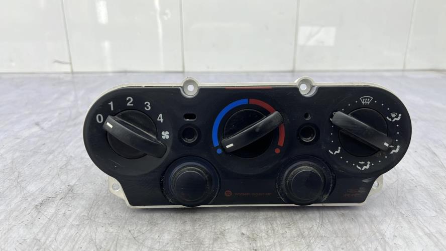 Commande chauffage FORD FIESTA 5 PHASE 1 Essence