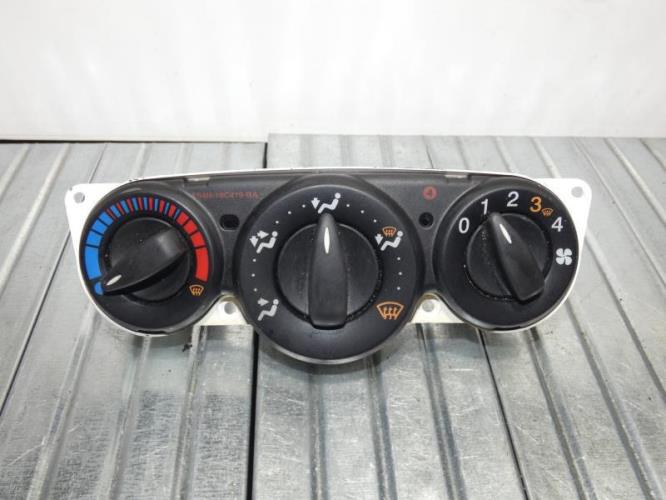 Commande chauffage FORD FOCUS 1 BREAK Essence