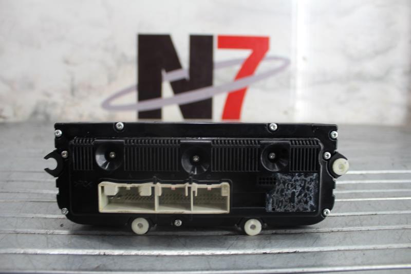 Commande chauffage VOLKSWAGEN GOLF 5 Essence