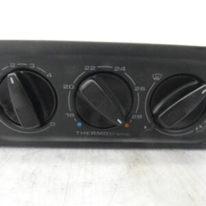 Commande chauffage VOLKSWAGEN VENTO Essence