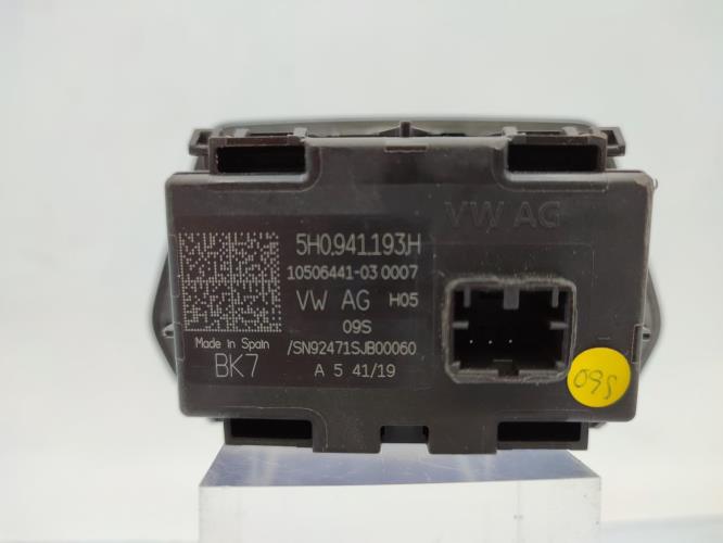Commande de phare VOLKSWAGEN GOLF 8 PHASE 1