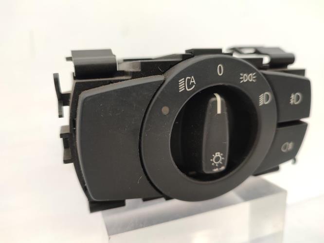 Commande de phare BMW SERIE 1 E87 PHASE 1 Diesel