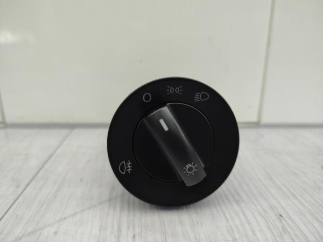 Commande de phare VOLKSWAGEN POLO 4 PHASE 2 Essence