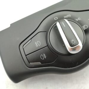 Commande de phare AUDI A4 3 AVANT PHASE 1 BREAK Diesel